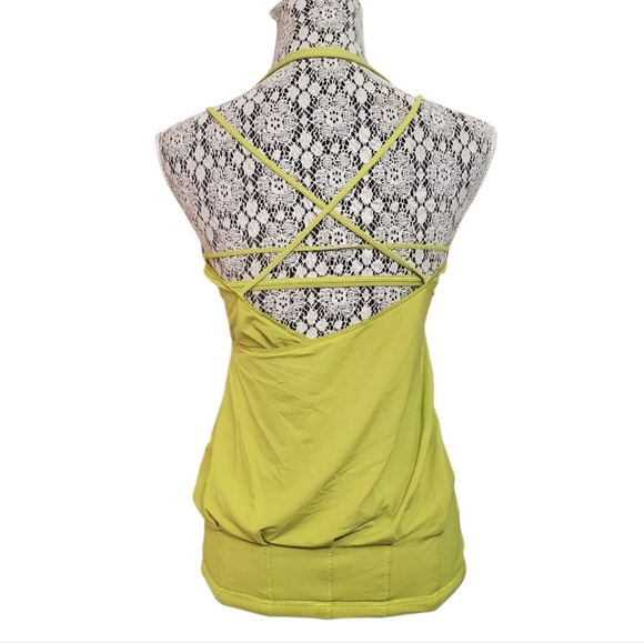 Lululemon Women's Flow & Go Tank Top With Attached Bra 4 - Picture 3 of 7